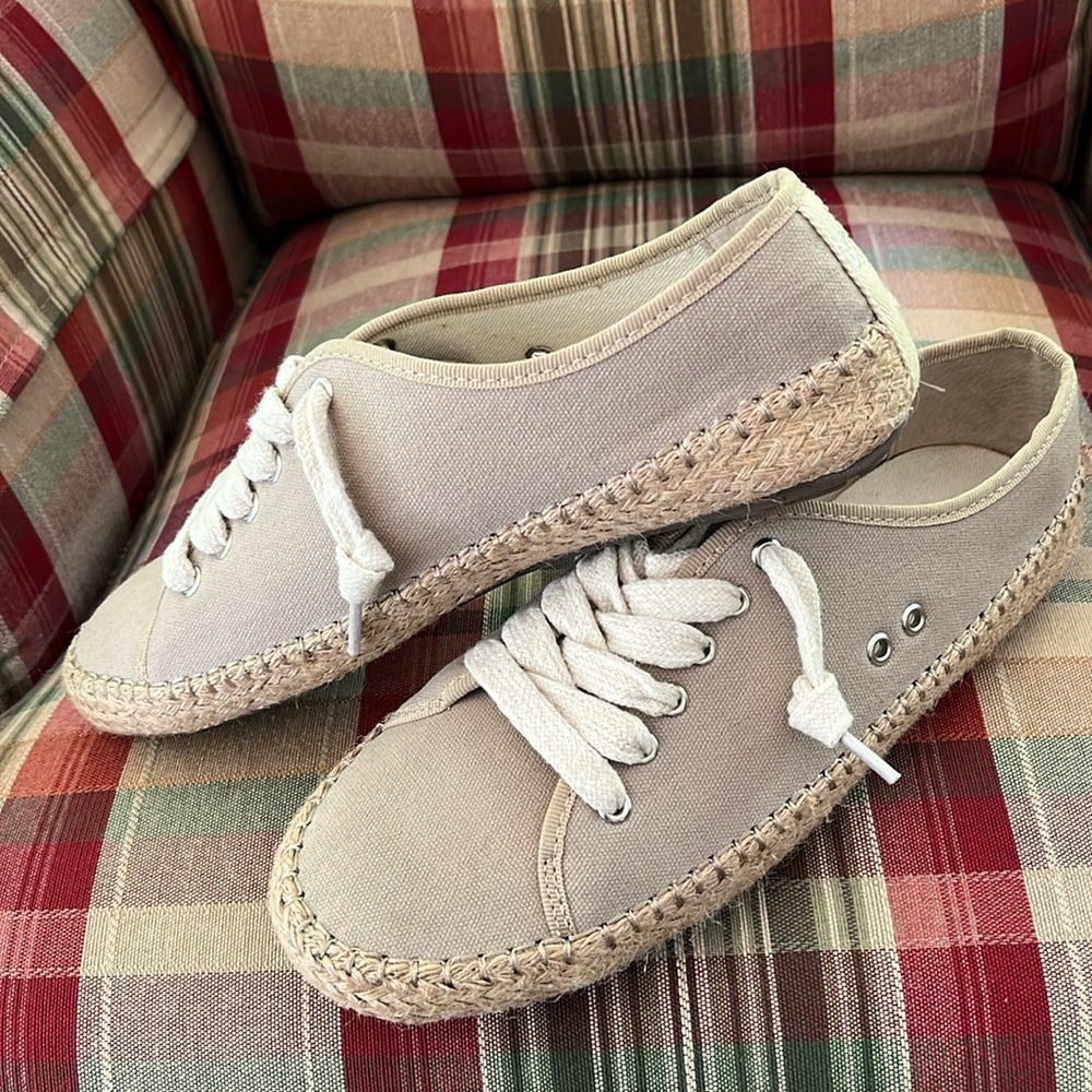Emu Australia Espadrilles size 10